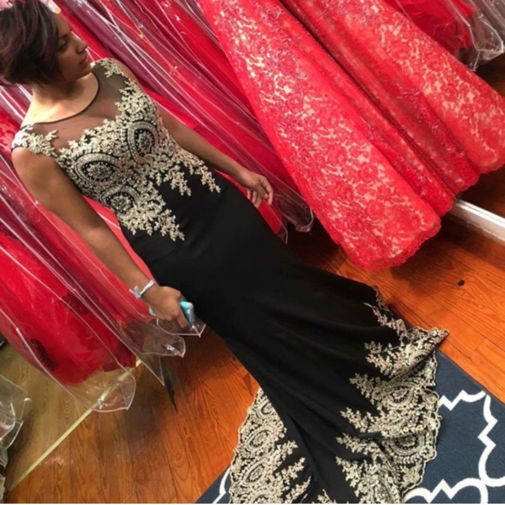 Prom dress - Picture 5 of 5